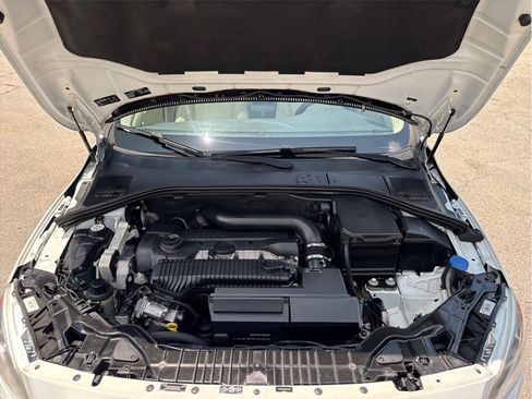 Used 2014 Volvo S60 T5 FWD image 42