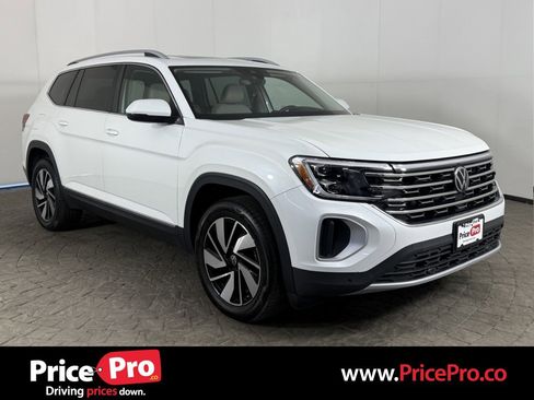 Used 2025 Volkswagen Atlas SEL AWD/4WD image 1