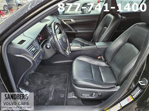 Used 2016 Lexus CT 200h image 12