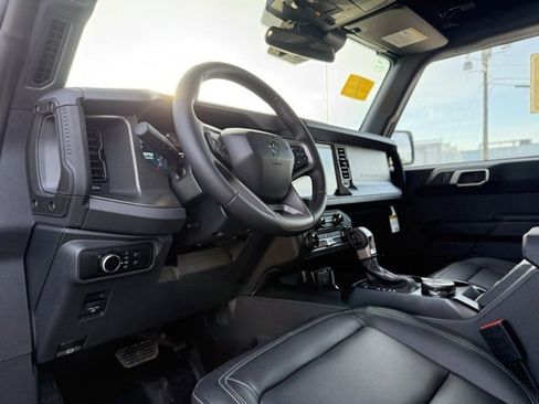 New 2025 Ford Bronco Big Bend image 12