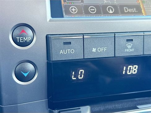 Used 2018 Lexus GX 460 image 17