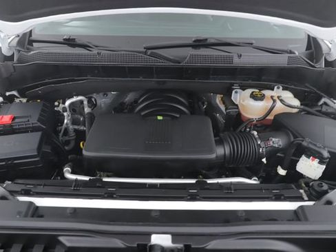 Used 2024 Chevrolet Silverado 1500 LT AWD/4WD image 15