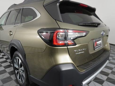 Used 2024 Subaru Outback Limited XT image 12