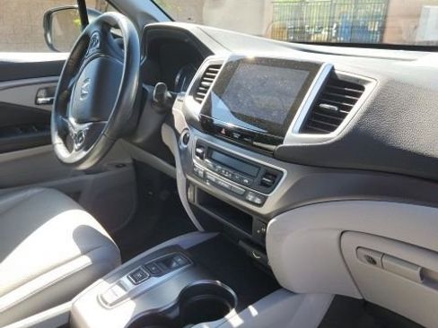 Certified 2020 Honda Ridgeline RTL image 15