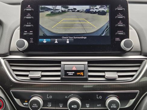 Used 2021 Honda Accord Sport image 21