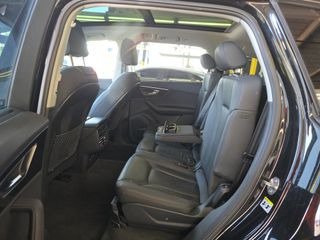 Used 2023 Audi Q7 3.0T Premium Plus w/ Premium Plus Package AWD/4WD image 6