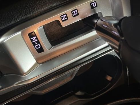 Used 2024 Subaru Ascent Premium w/ Convenience Package image 29