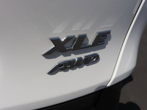 Used 2025 Toyota RAV4 XLE w/ Convenience Package AWD/4WD image 8
