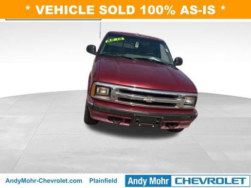 Used 1995 Chevrolet S10 Pickup LS AWD/4WD image 8