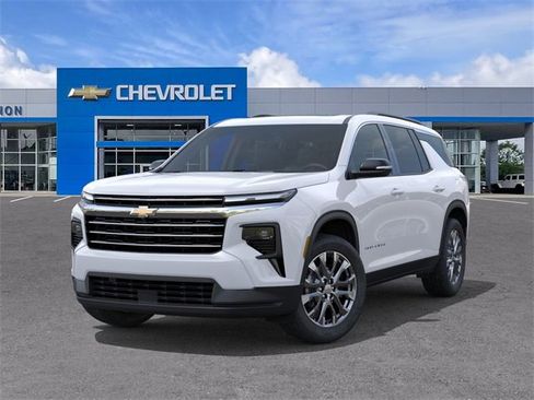 New 2026 Chevrolet Traverse LT w/ Sun and Wheel Package image 6