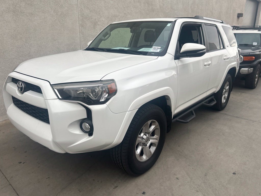Certified 2019 Toyota 4Runner SR5 Premium AWD/4WD image 1