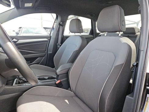 Used 2025 Volkswagen Jetta Sport FWD image 16