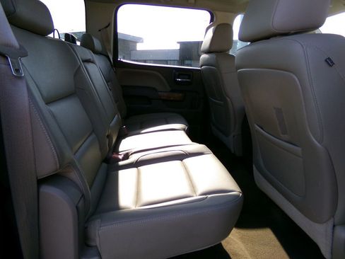 Used 2015 GMC Sierra 3500 SLT w/ Duramax Plus Package image 10