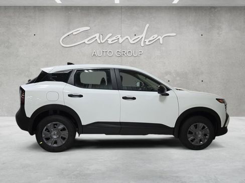 New 2026 Nissan Kicks S FWD image 17