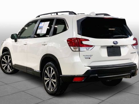 Used 2020 Subaru Forester Limited image 12