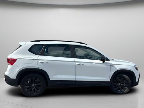 Used 2022 Volkswagen Taos S AWD/4WD image 4