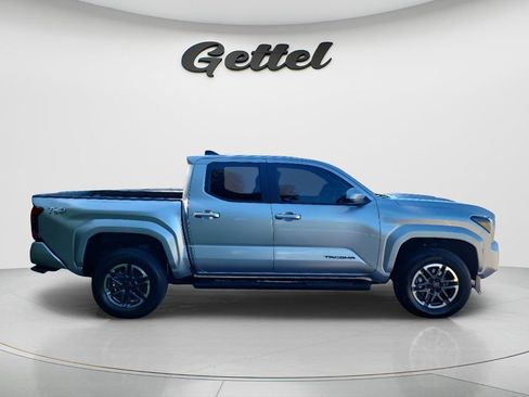 Used 2026 Toyota Tacoma TRD Sport RWD image 4