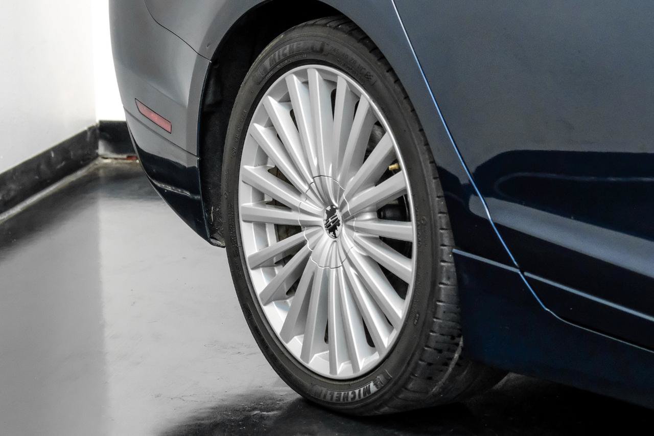 Used 2017 Lincoln MKZ Reserve AWD/4WD image 71