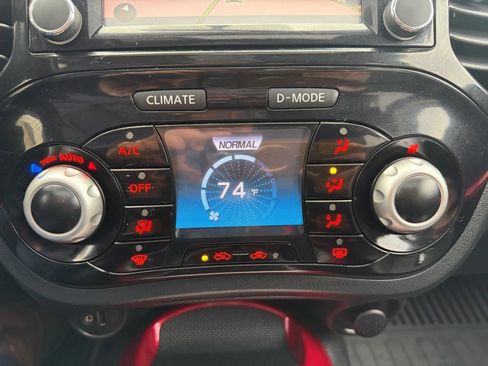 Used 2015 Nissan Juke SL image 53