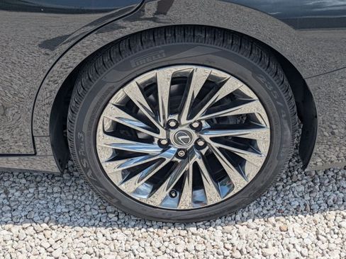 Used 2024 Lexus ES 350 Ultra Luxury w/ Accessory Package (Z1) FWD image 9
