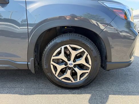 Used 2020 Subaru Forester Premium AWD/4WD image 27