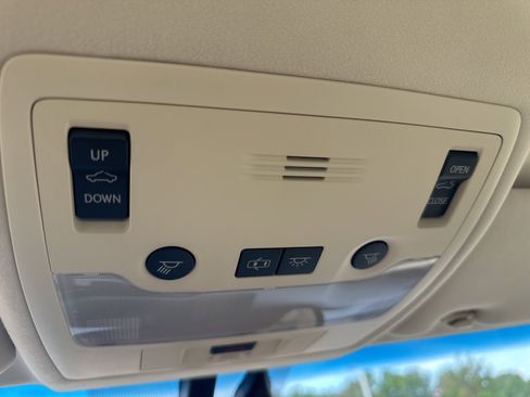 Used 2015 Lexus ES 350 image 16