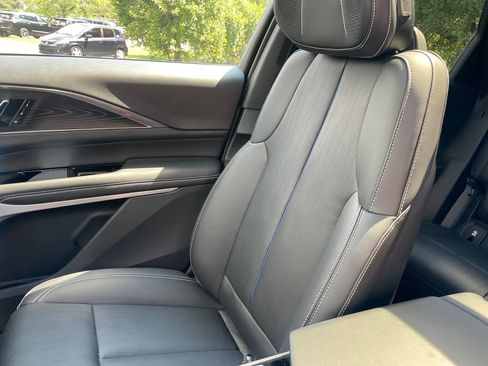 Used 2024 Cadillac Lyriq Sport w/ LPO, Floor Liner Package AWD/4WD image 17