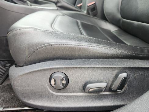 Used 2012 Volkswagen Passat 2.5 SE image 24