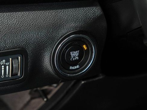 Used 2016 Maserati Quattroporte S RWD image 19