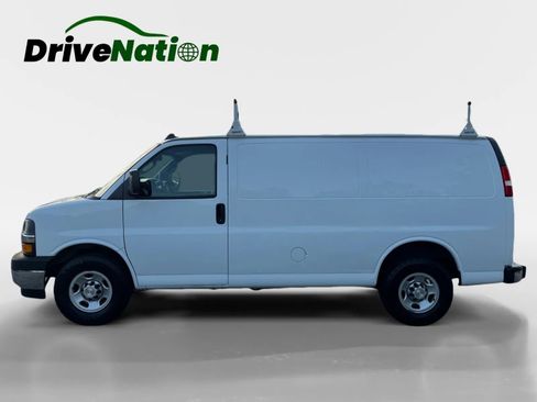 Used 2020 Chevrolet Express 2500 w/ Driver Convenience Package RWD image 8