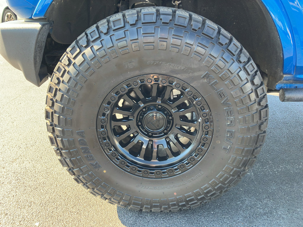 Used 2023 Ford Bronco Outer Banks AWD/4WD image 10