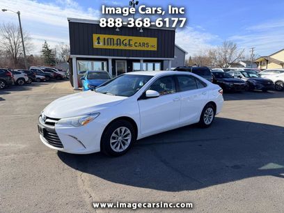 Used 2016 Toyota Camry LE