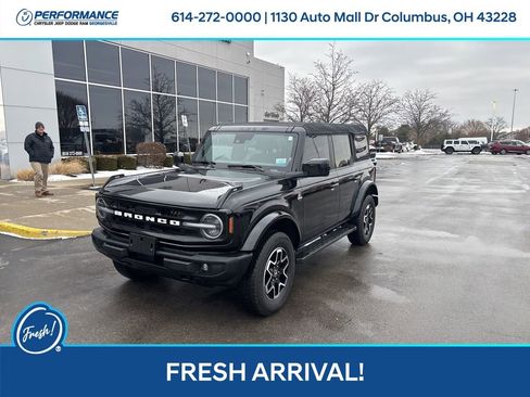 Used 2023 Ford Bronco Outer Banks image 8