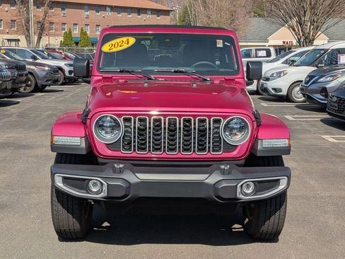 Certified 2024 Jeep Wrangler Sahara w/ Technology Group image 8