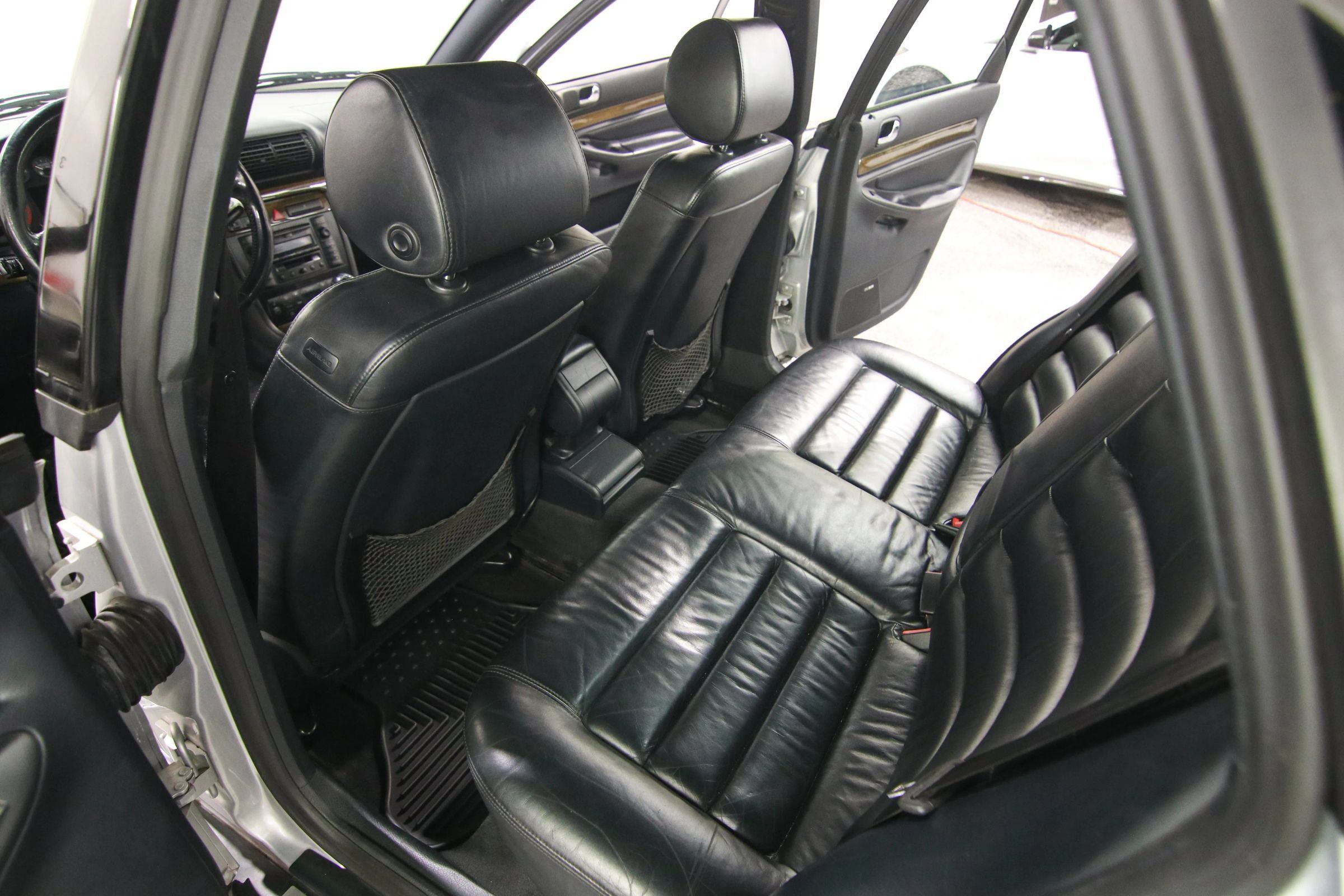 Used 2000 Audi S4 Sedan AWD/4WD image 28