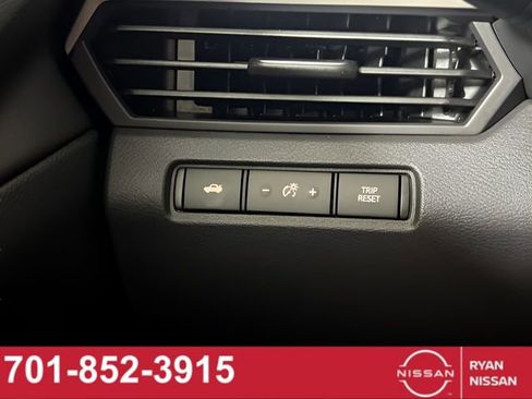 New 2025 Nissan Altima 2.5 SV w/ SV Special Edition Package image 17