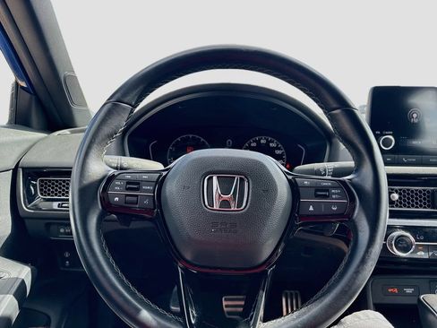 Used 2023 Honda Civic Sport image 11