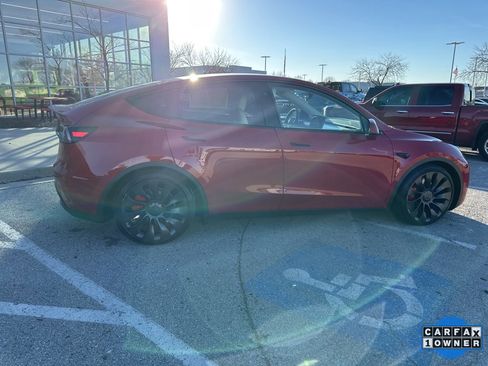 Used 2023 Tesla Model Y Performance image 32