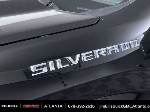 Used 2025 Chevrolet Silverado 1500 LT image 32