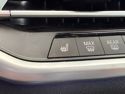 Used 2023 BMW X5 sDrive40i w/ Premium Package RWD image 26