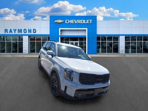 Certified 2025 Kia Telluride SX X-Line AWD/4WD image 9