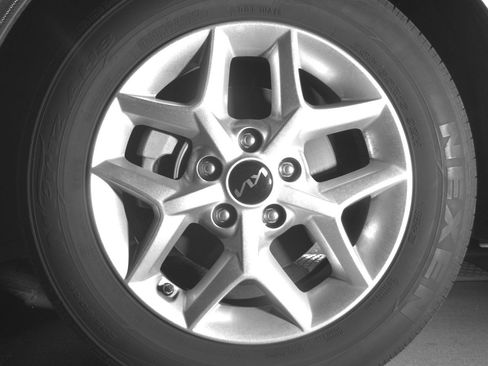 Used 2025 Kia Soul LX w/ LX Technology Package image 12