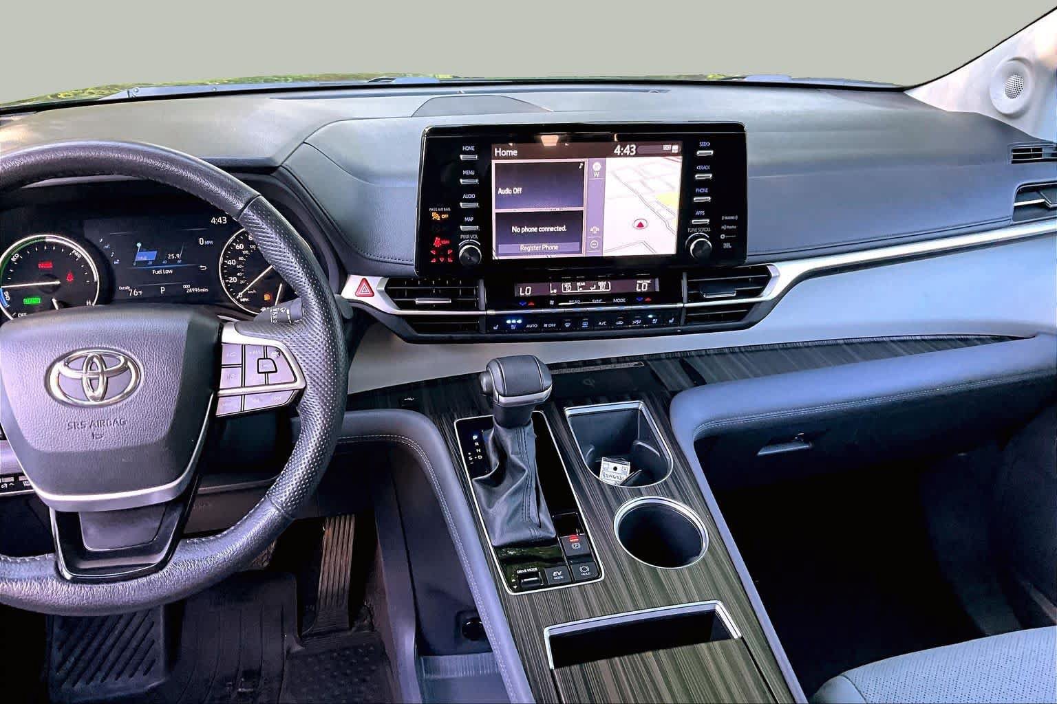 Used 2024 Toyota Sienna Limited AWD/4WD image 7