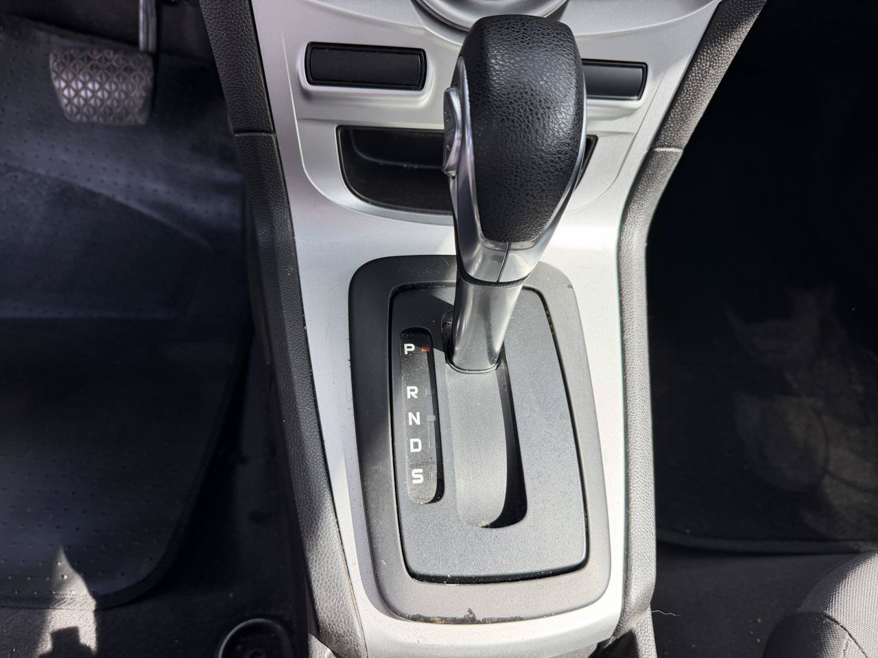 Used 2019 Ford Fiesta SE FWD image 11