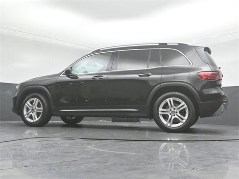 Used 2021 Mercedes-Benz GLB 250 4MATIC image 42
