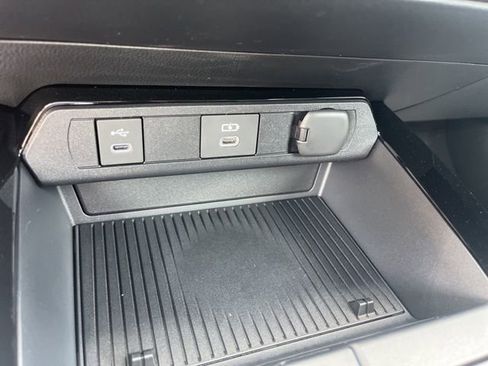 New 2026 Toyota Prius Limited image 15