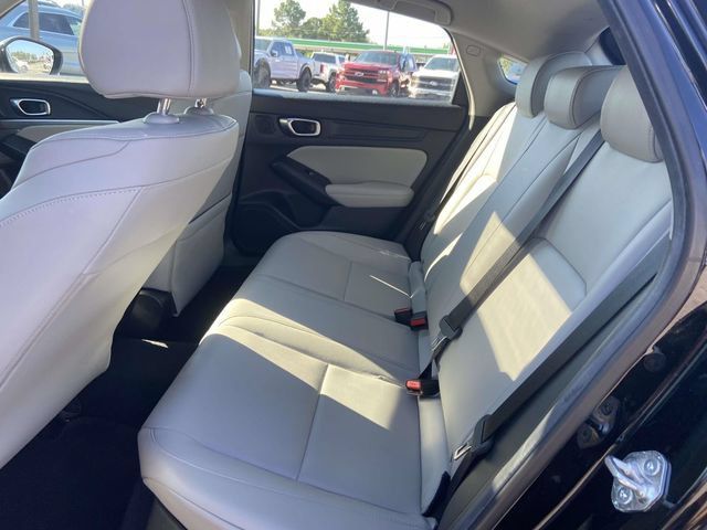 Used 2025 Acura Integra FWD image 9