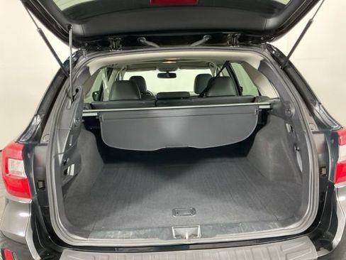 Used 2016 Subaru Outback 2.5i Limited AWD/4WD image 28
