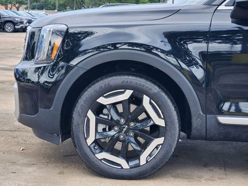 Used 2025 Kia Telluride S FWD image 8