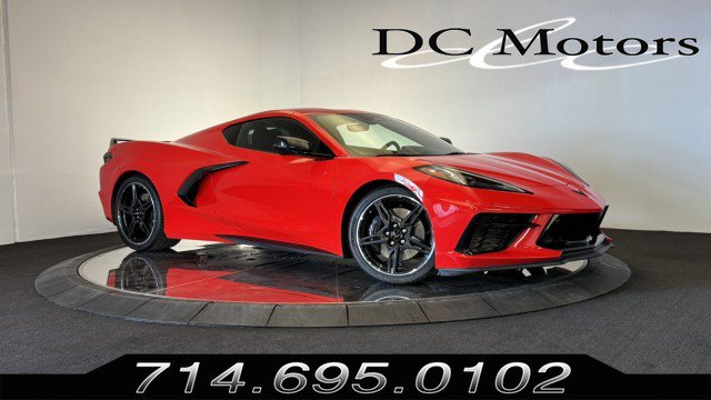 Used 2024 Chevrolet Corvette Stingray Premium Cpe w/ Z51 Performance Package RWD image 1